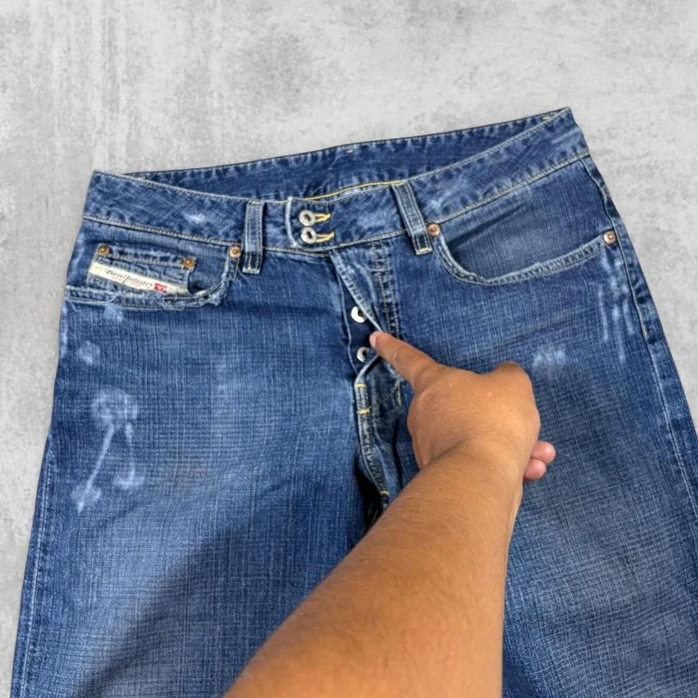 Vintage Diesel Button Fly Straight Leg Bootcut Denim Jeans Mens 29 Streetwear